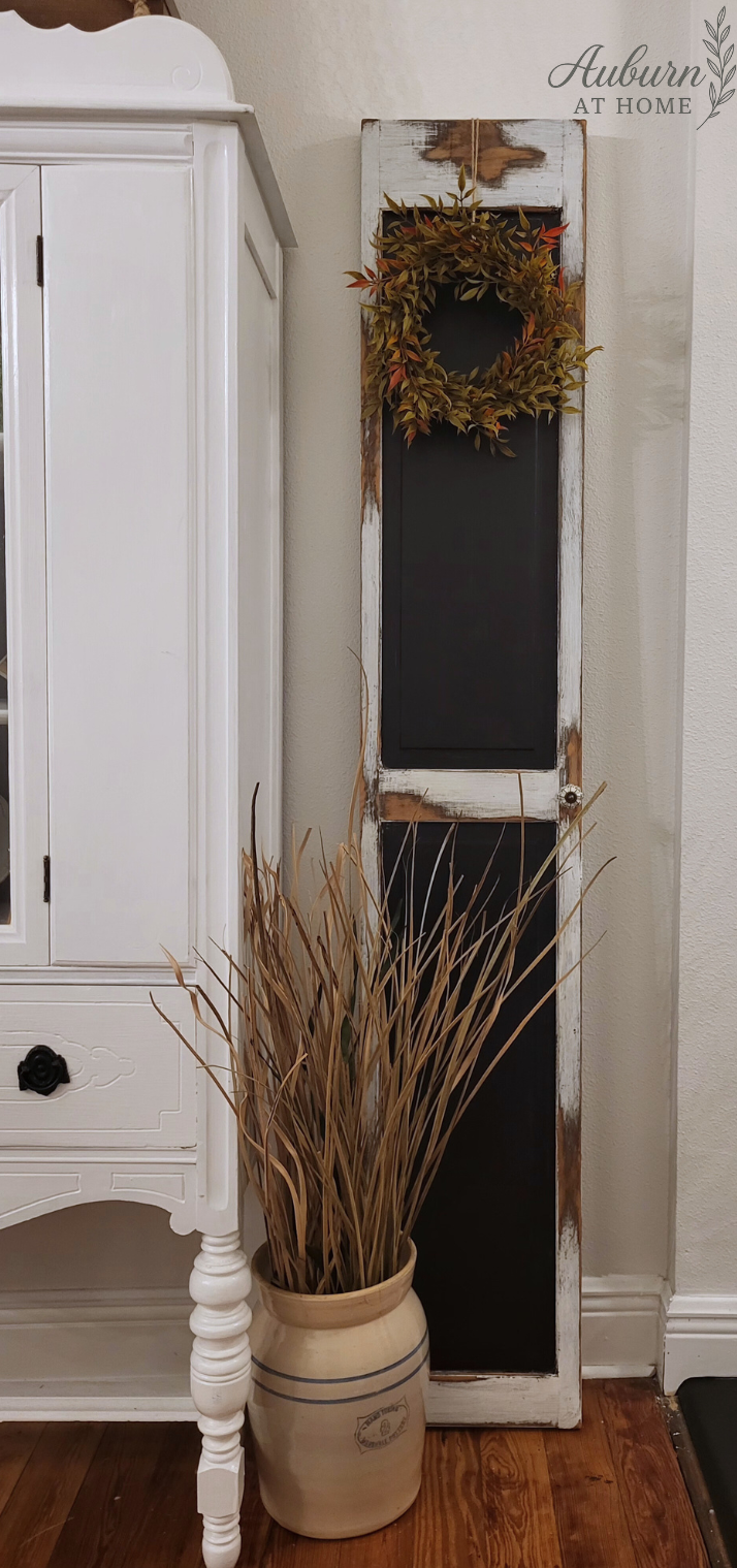 Vintage farmhouse decor. Shutter DIY project. Thrifted makeover