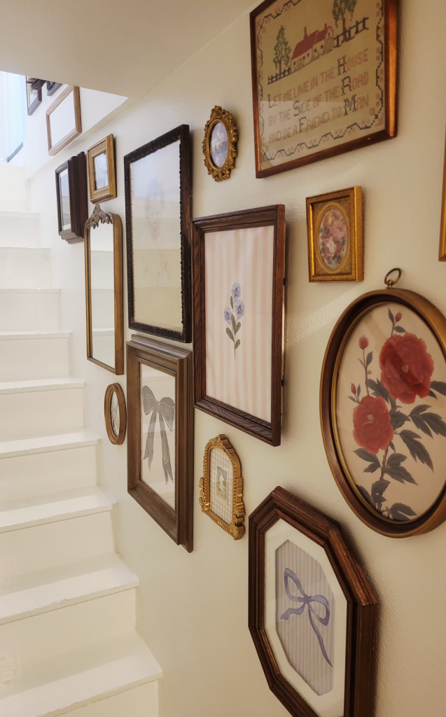 Gallery wall. Mix of vintage and new frames. Vintage pictures in farmhouse decor