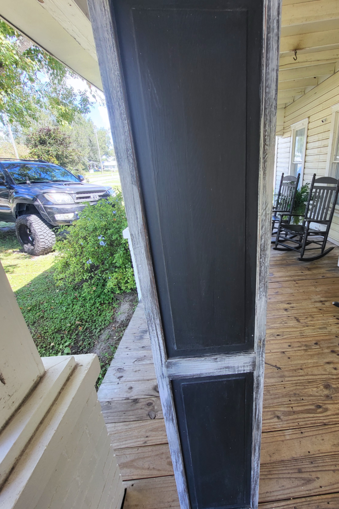 Shutter before painting and upcycling. DIY painting to create a farmhouse look